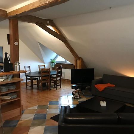 Le Pipapo Leilighet Saint-Martin-de-Bavel Eksteriør bilde
